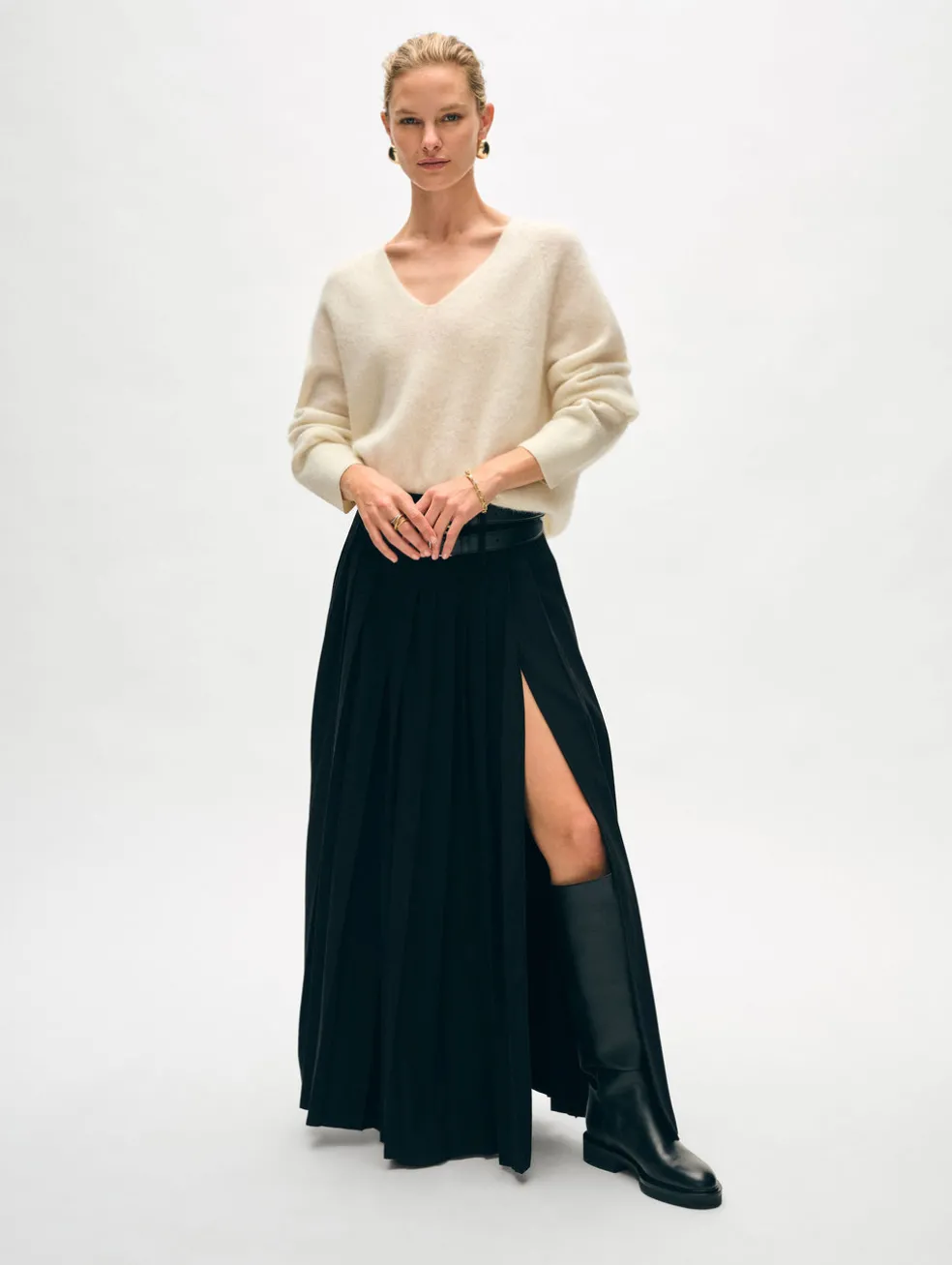 brushed cashmere easy v neck