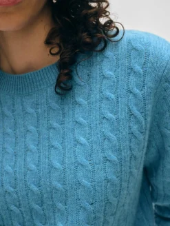 cashmere cable crewneck