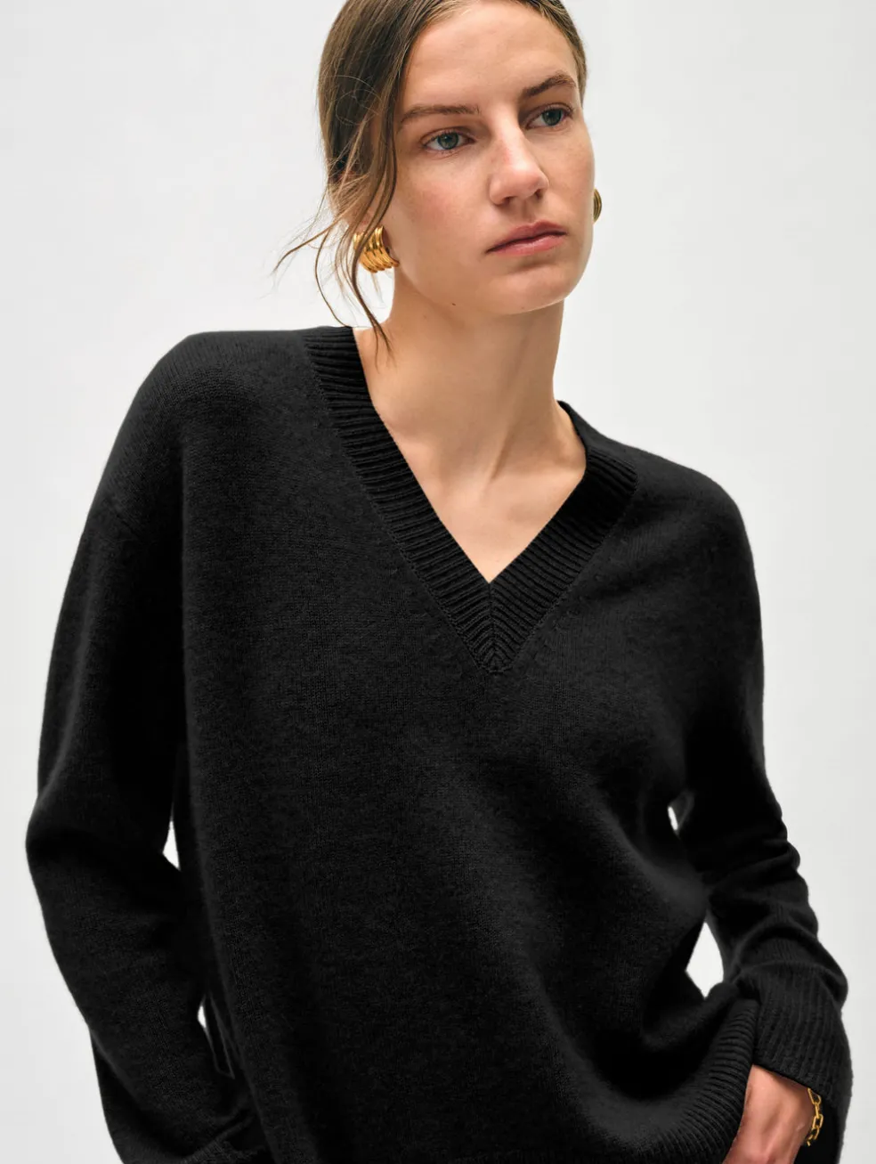 cashmere relaxed v neck