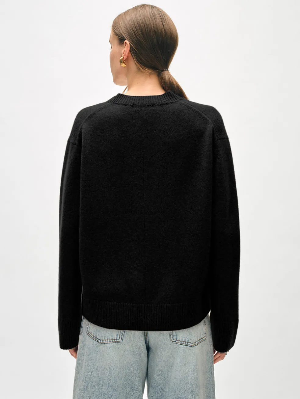 cashmere relaxed v neck