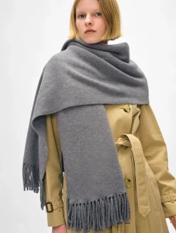 merino cashmere tassel scarf