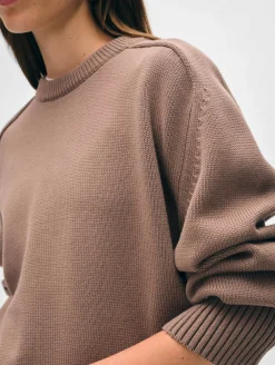 organic cotton saddle sleeve crewneck